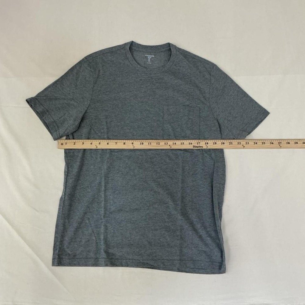 Amazon Essentials pocket tee bundle - Picture 5 of 7
